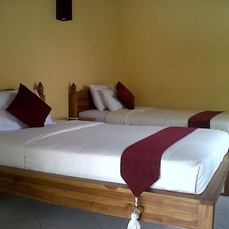 Mutiara Bali Hotel Candidasa Buitenkant foto