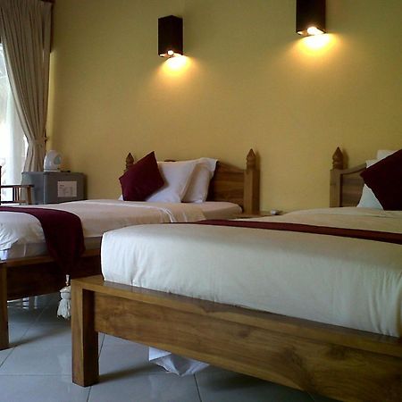 Mutiara Bali Hotel Candidasa Buitenkant foto