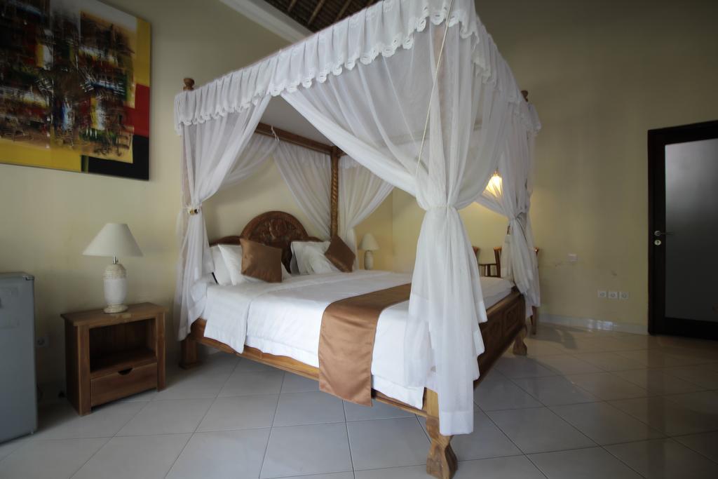 Mutiara Bali Hotel Candidasa Buitenkant foto