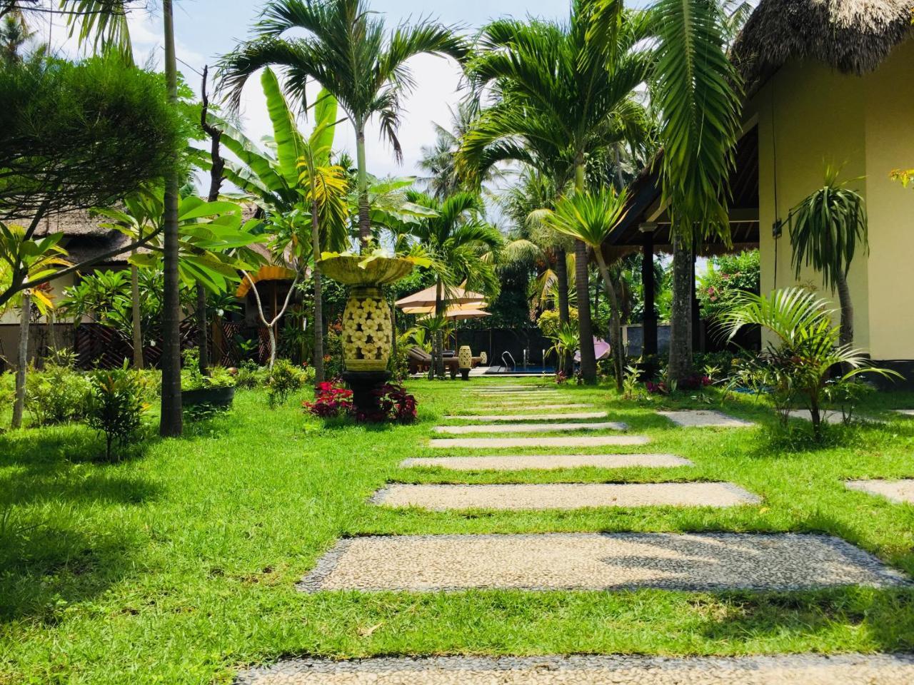 Mutiara Bali Hotel Candidasa Buitenkant foto