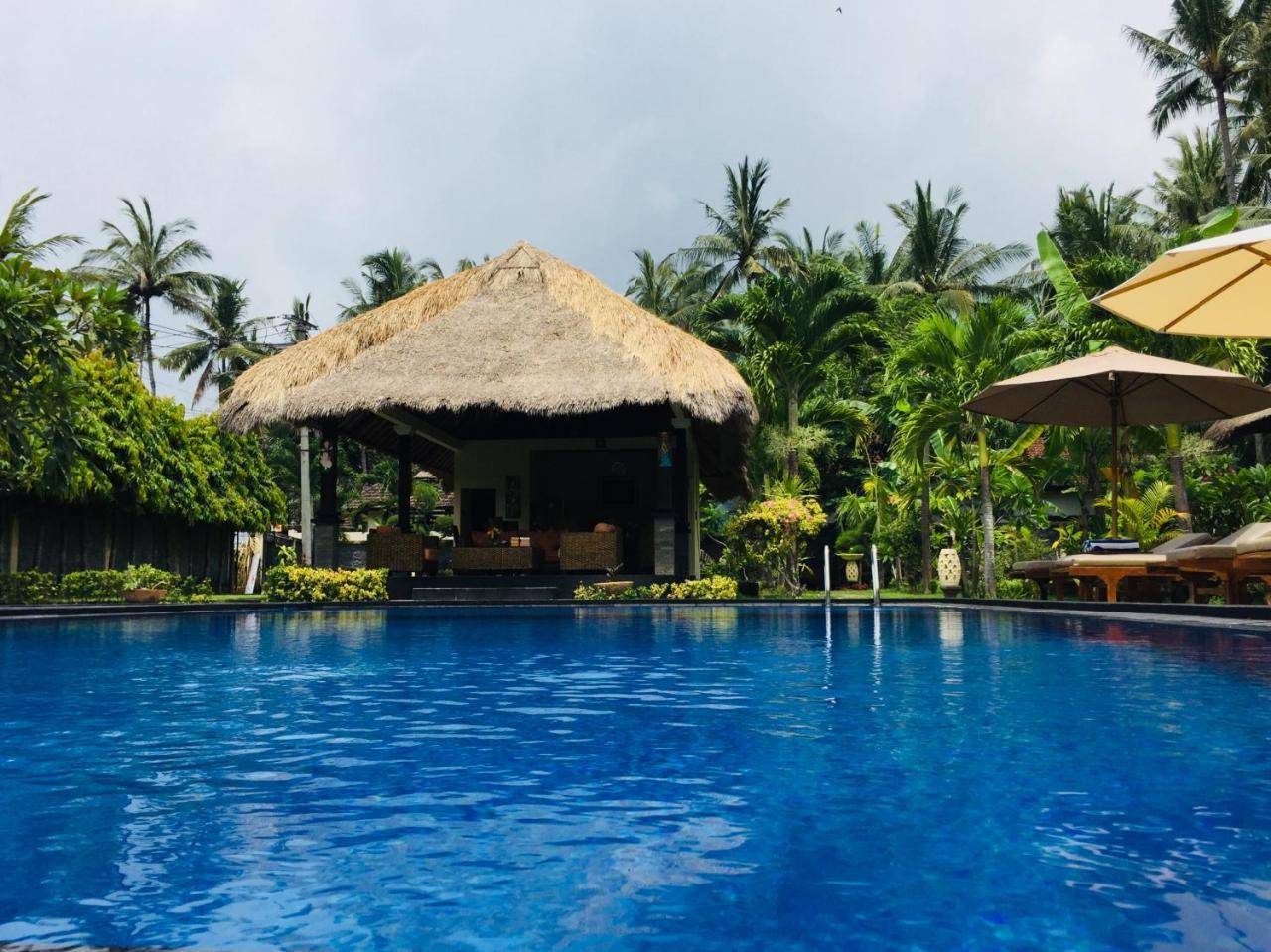 Mutiara Bali Hotel Candidasa Buitenkant foto