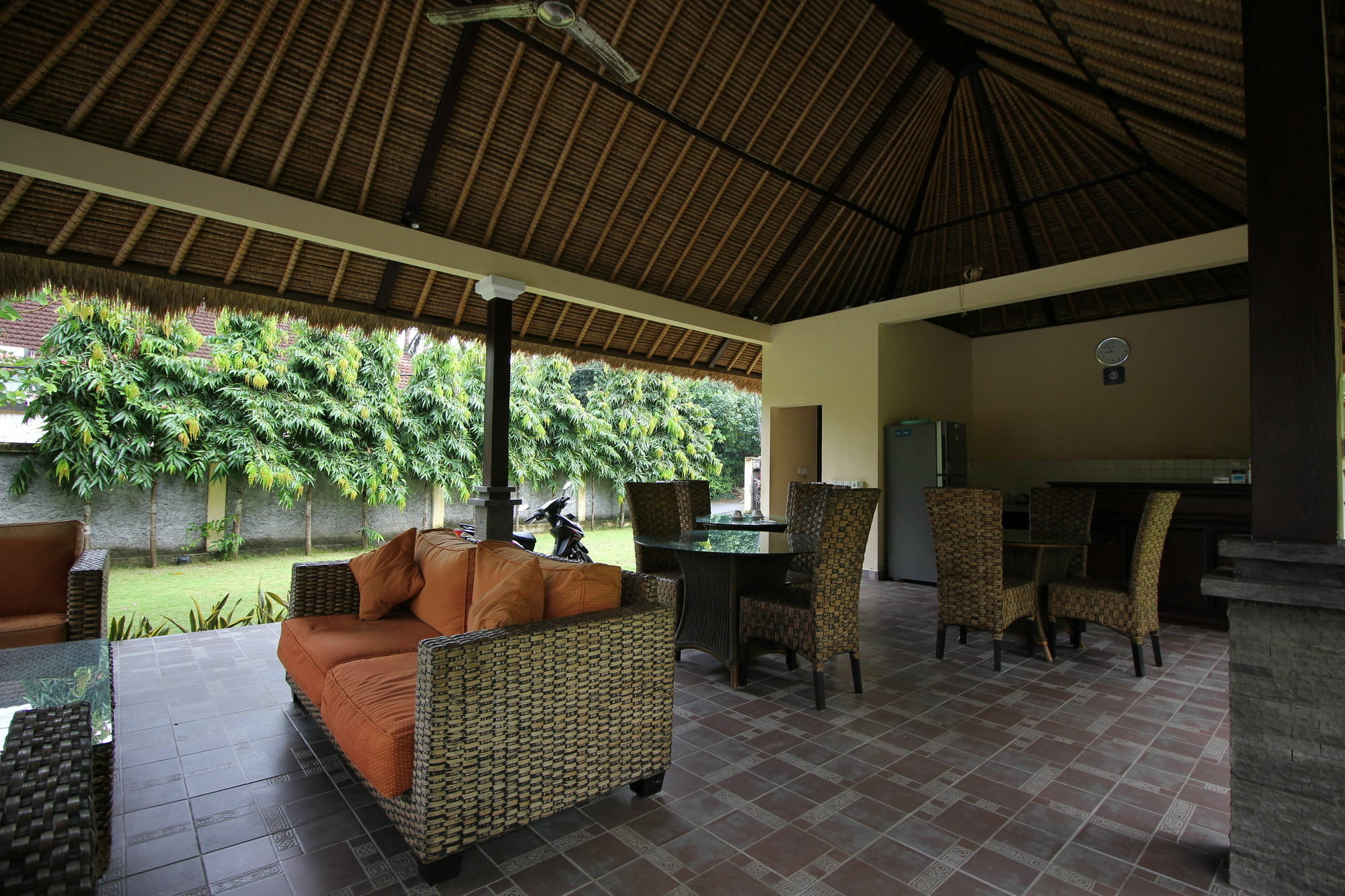 Mutiara Bali Hotel Candidasa Buitenkant foto